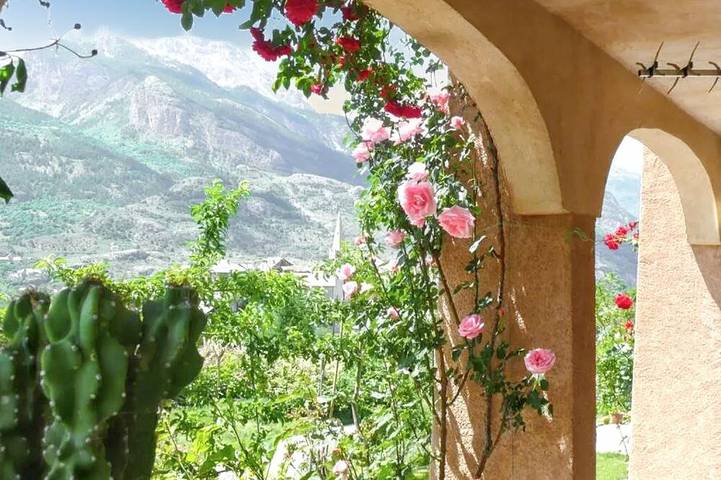 Gîte pour 4 personnes, avec jardin à Saint-Crépin (Hautes-Alpes)