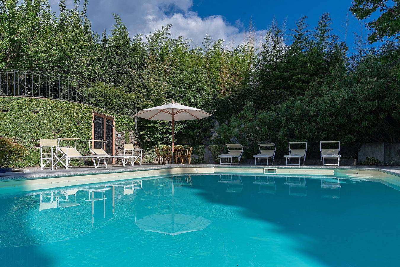 Villa Camilla in Santa Maria (Como), Comune di San Siro