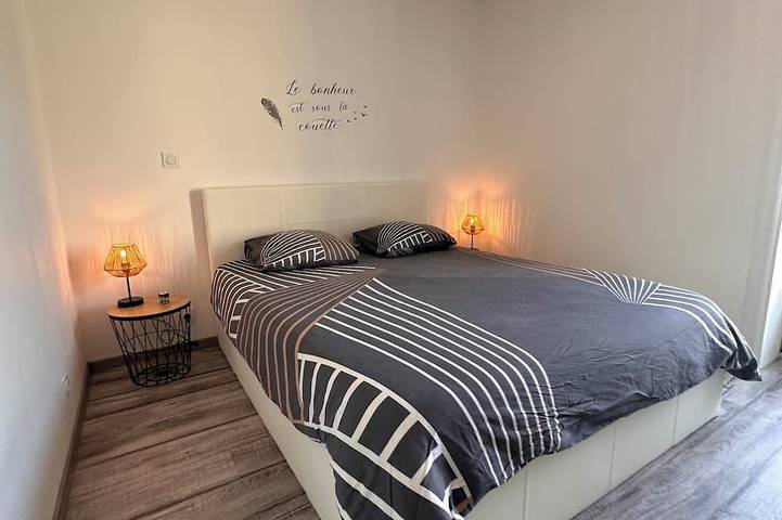 Location de vacances pour 5 personnes, avec Jardin à Grues - 2