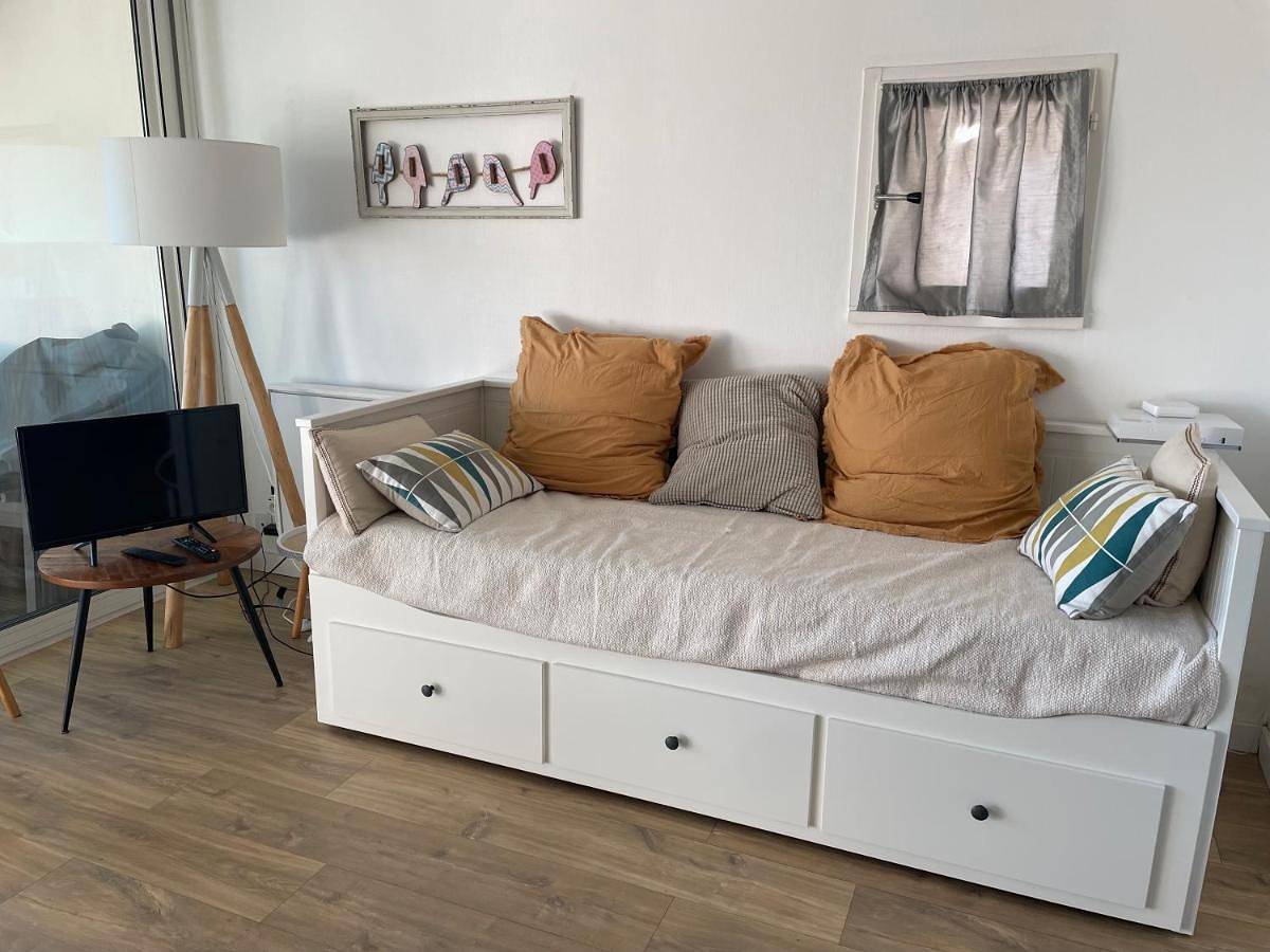 One-Bedroom House in Kerjouanno, Arzon