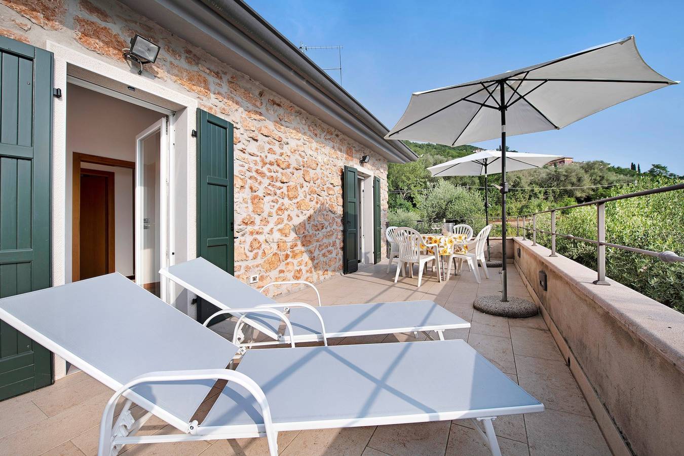 Apartamento para 4 Personas en Torri del Benaco, Montañas Garda