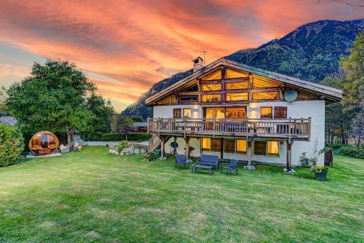 Gîte pour 2 personnes, avec vue ainsi que sauna et jardin dans Les Bossons - 2