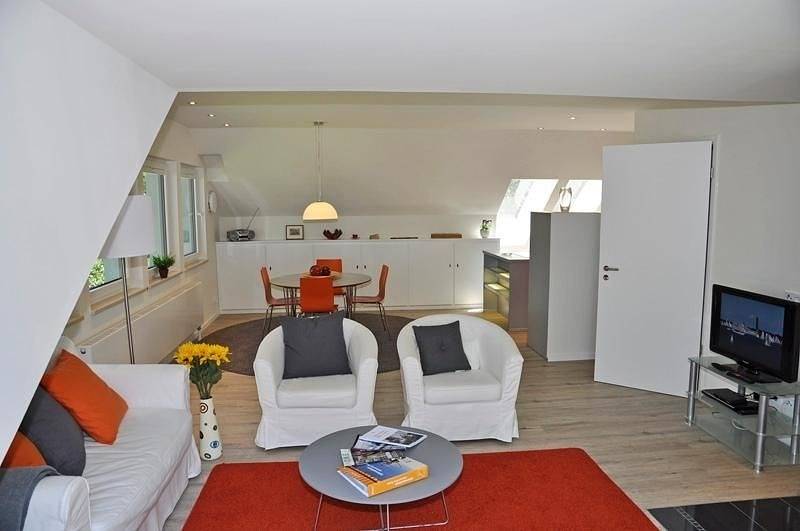 Ganze Ferienwohnung, Hohrott 17 Villa Bellevue Ii in Kieler Förde, Heikendorf