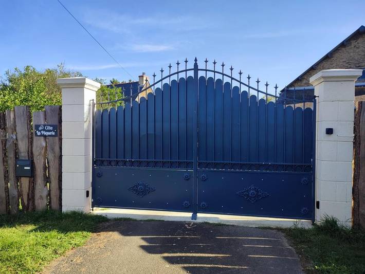 Gîte pour 6 personnes, avec vue et jardin à Le Louroux-Béconnais - 2