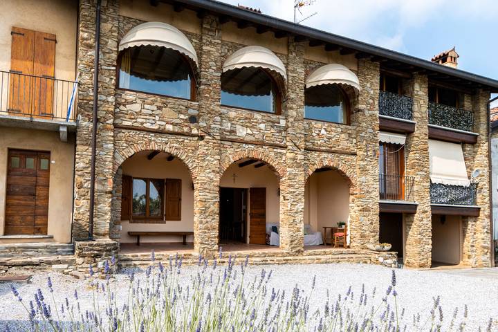 Appartamento vacanze per 2 persone, con giardino, con animali domestici in Brianza