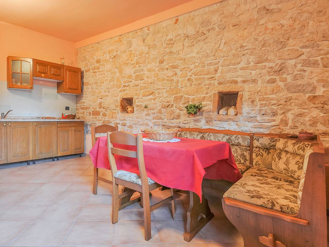 Ganze Wohnung, Forlani in Vodnjan, Südküste Istrien