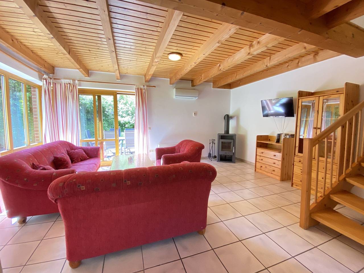 Haus 27 Natur Ferienpark, Grüne Oase für Wanderurlaub, Naturgenuss und pure Entspannung in Nieheim, Kreis Höxter