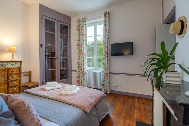 Chambre d’hôte pour 5 personnes, avec jardin et piscine en Charente-Maritime - 4