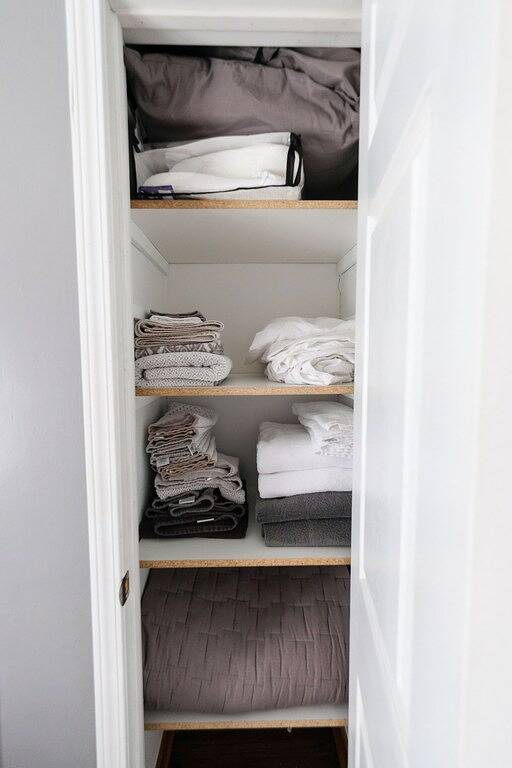 Gorgeous home just steps from Froedtert/Tosa/Mke in Wauwatosa, Milwaukee County