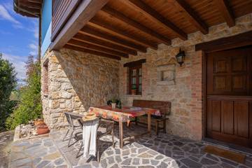 Casa Vacacional para 4 Personas en Nava, Interior de Asturias, Foto 1