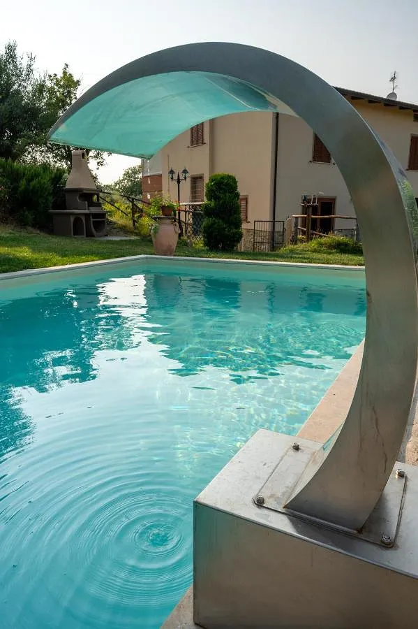 Villa per 10 persone, con vista lago e piscina nonché panorama e giardino, con animali domestici - 1