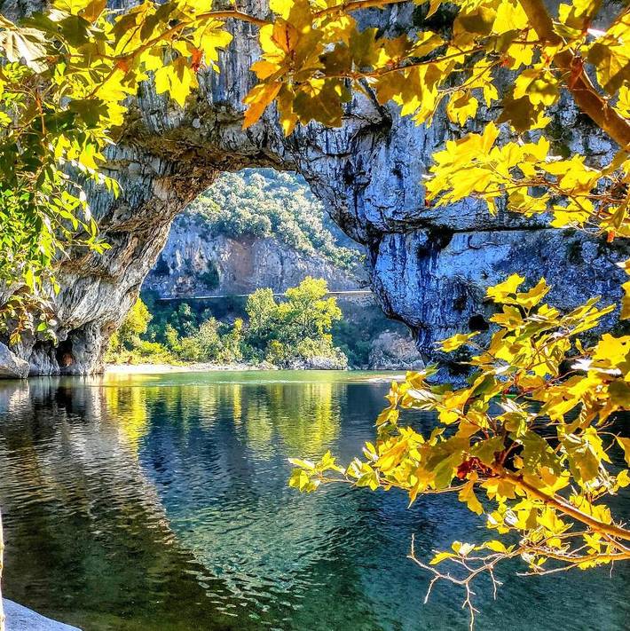 Gîte pour 4 personnes, avec jardin et vue à Labastide-de-Virac - 4