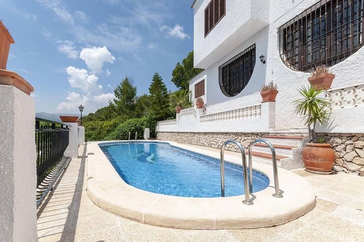 Chalet para 10 personas, con terraza en Safor - 3