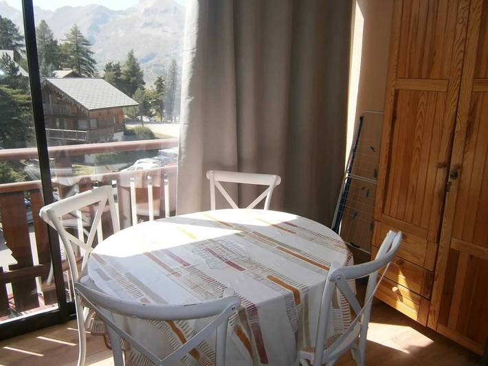 Location de vacances pour 4 personnes, avec Balcon/Terrasse dans La Joue du Loup