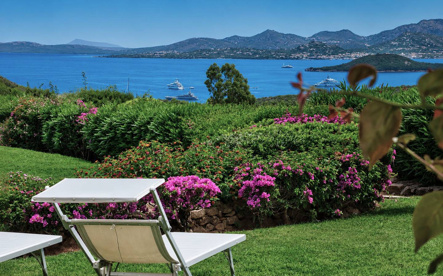 Ganze Wohnung, Ferienwohnung für 7 Personen mit Garten in Cala di Volpe, Arzachena