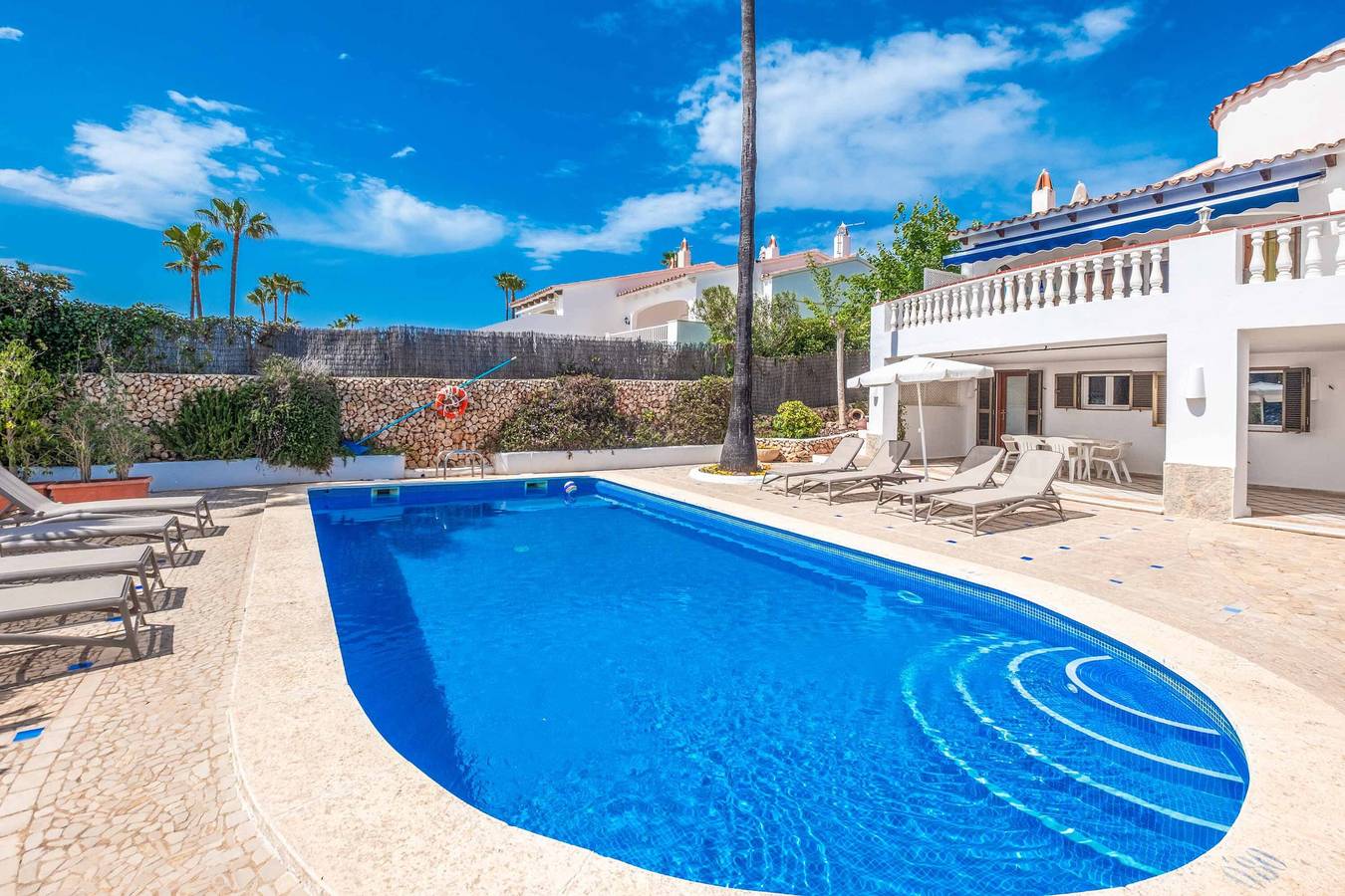 Chalet para 10 personas con terraza in San Jaime Mediterráneo, Municipio de Alaior