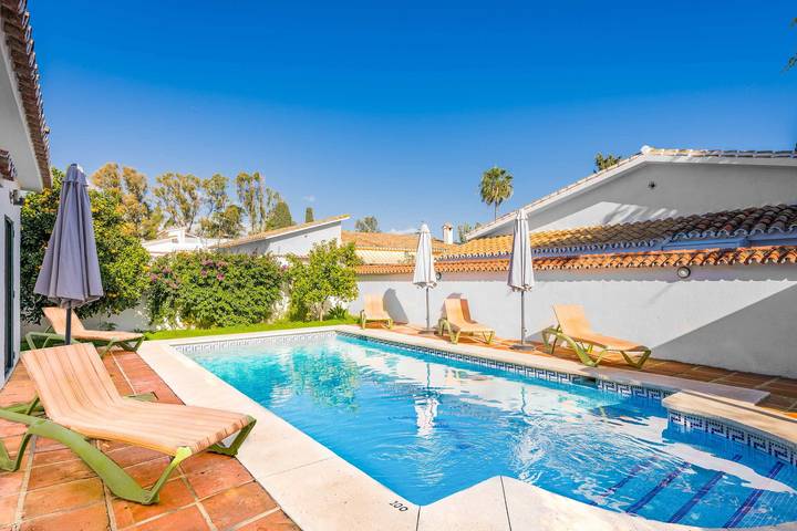 Finca für 8 Personen, mit Terrasse in Estepona - 2