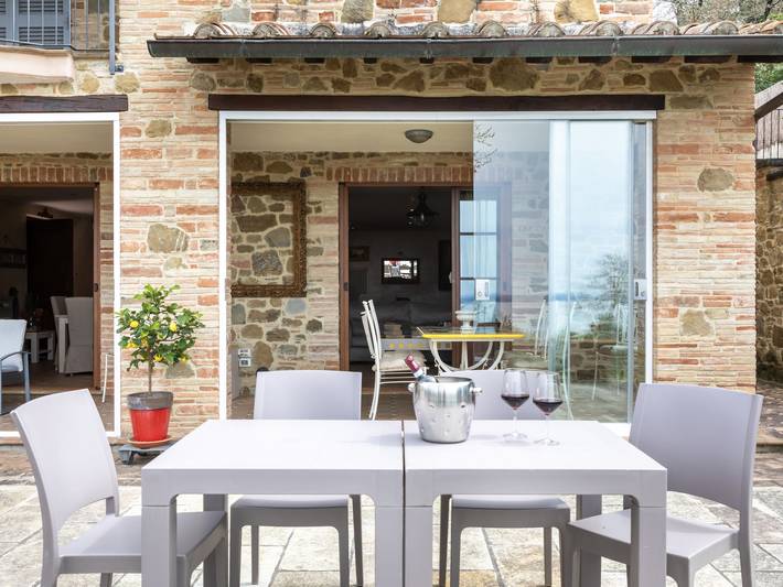 Ferienhaus für 5 Personen, mit Seeblick und Terrasse sowie Garten in Umbrien - 3