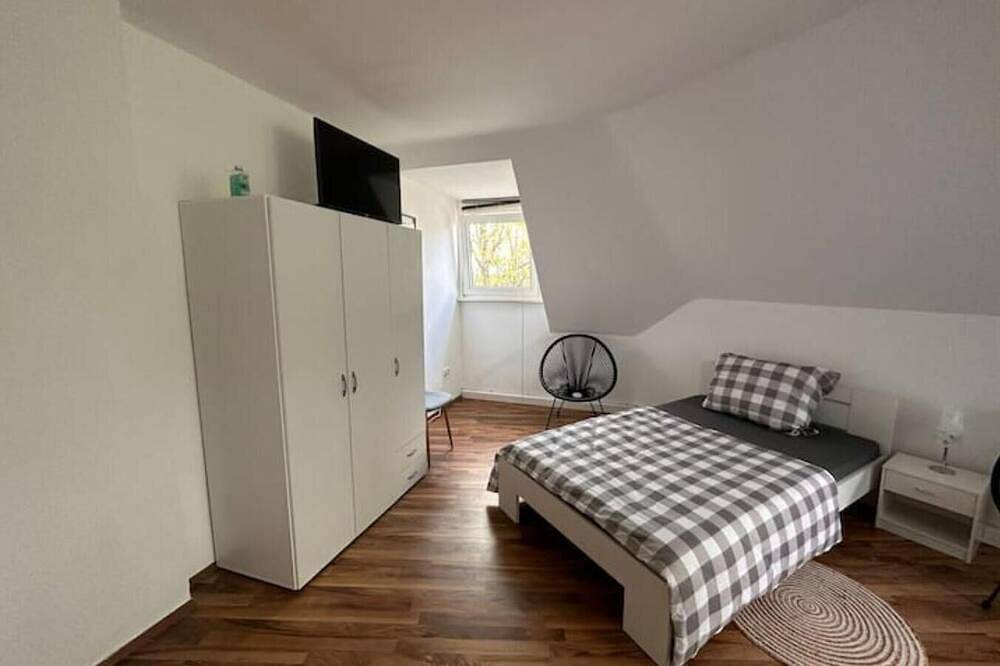 Ganze Wohnung, Großzügige Wohnung im Zentrum in Paderborn, Nordrhein-Westfalen