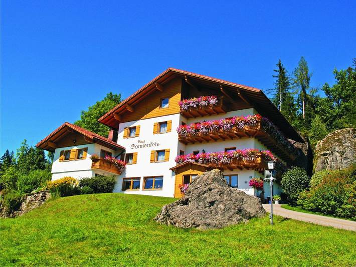 Apartamento inteiro, Pension Haus Sonnenfels - Ferienwohnung 1 in Bodenmais, Baviera Oriental