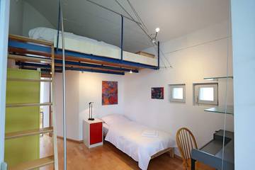 Villa for 11 Guests in Oberhaching, Upper Bavaria, Picture 3