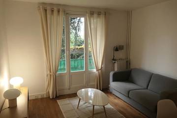 Appartement De Vacances pour 4 Personnes dans Asnières-sur-Seine, Hauts-de-Seine, Photo 4