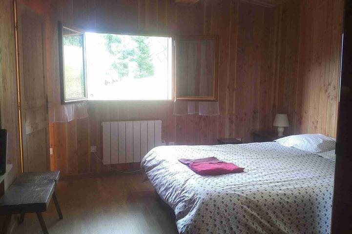 Gîte pour 4 personnes, avec terrasse et jardin à Marignier - 2