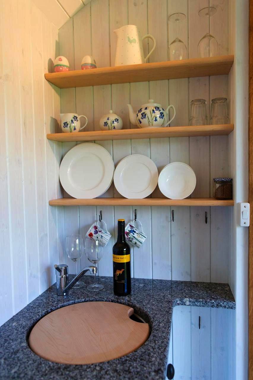Goldenvalley Shepherd's Hut in Herefordshire