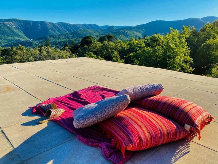 Location de vacances pour 10 personnes, avec vue ainsi que jardin et piscine à Le Vigan - 3