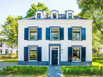 Ferienhaus für 12 Personen, mit Terrasse und Balkon/Terrasse sowie Sauna in Maastricht