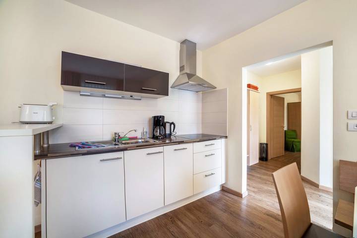 Ganze Wohnung, Ferienwohnung "Mignon A" mit Bergblick, Privatem Garten und Wlan in Riffian, Passeiertal