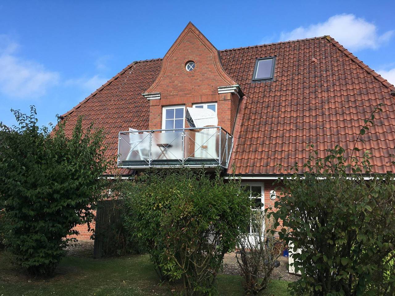 Ganze Wohnung, Allergikerfreundliche Ferienwohnung mit Balkon & Parkplatz in Wyk auf Föhr in Wyk auf Föhr (Stadt), Wyk auf Föhr