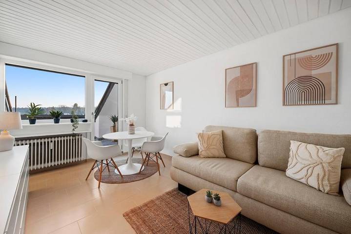 Ferienwohnung für 2 Personen, mit Balkon und Ausblick in Bad Liebenzell