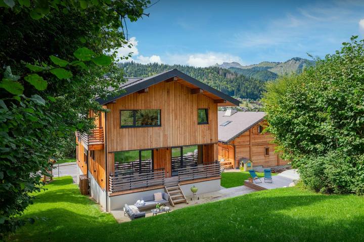 Gîte pour 14 personnes, avec jardin ainsi que jacuzzi et sauna à Montriond - 2