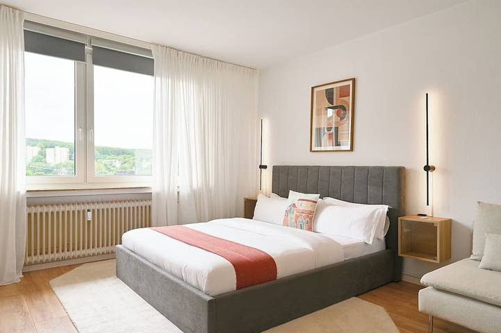 Ganze Wohnung, Beautiful 1-Bedroom apartment with fully Kitchen near University and Downtown in Wuppertal, Bergisches Land