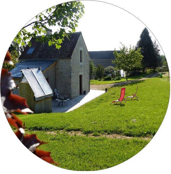Gîte pour 6 personnes, avec terrasse et jardin, animaux acceptés