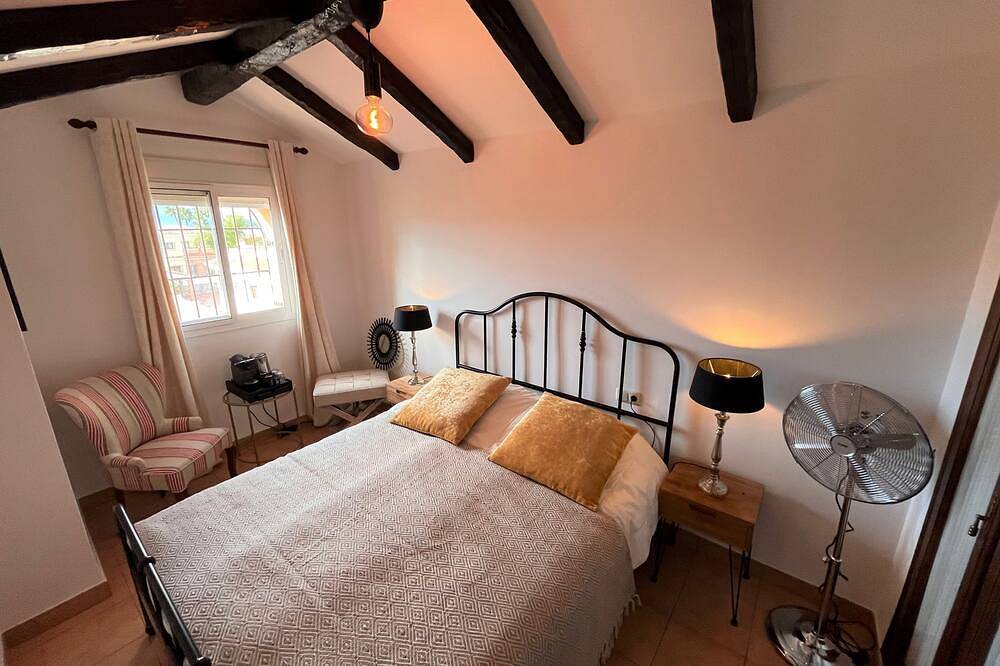 Casa Limon, boutique Bed & Breakfast, adults only, near Malaga. in Alhaurín el Grande, Málaga Provinz