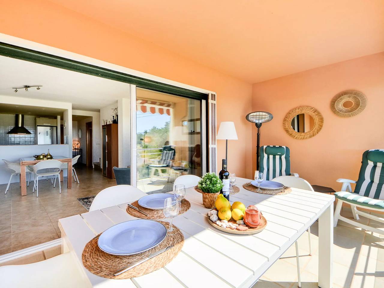 Ganze Wohnung, 3 Zimmer 4 Personen in Palau-saverdera, Oberampurien