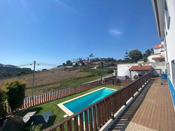 Maison d’hôte pour 10 personnes, avec vue ainsi que jardin et piscine à Ericeira