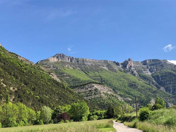 Gîte pour 2 personnes, avec terrasse et vue à Romeyer - 2