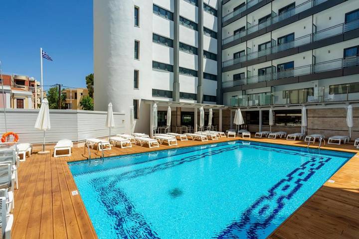 Hotel für 2 Personen, mit Sauna und Ausblick sowie Balkon und Pool in Rhodos Stadt - 3