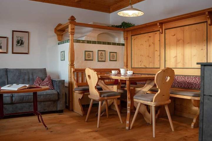 Ferienhaus für 4 Personen, mit Balkon und Garten sowie Sauna