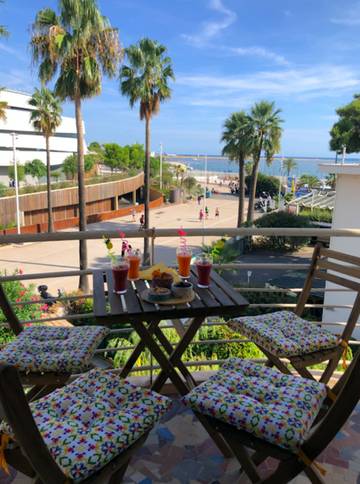 Gîte pour 4 personnes, avec balcon, adapté aux familles dans Plage de l'Esplanade-des-Goëlands