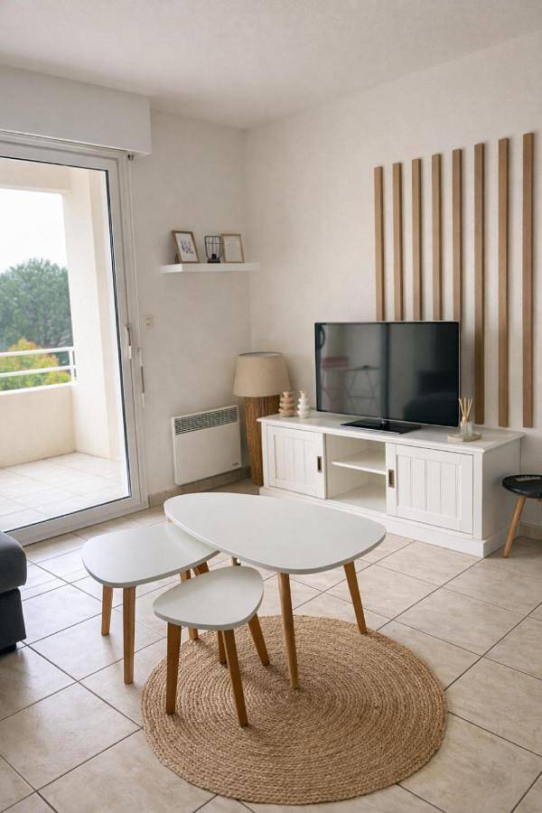 Gîte pour 4 personnes, avec balcon à Échillais