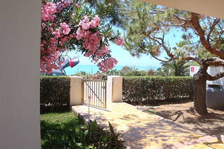 Villa für 6 Personen, mit Garten und Balkon