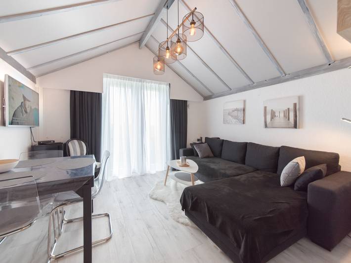 Holiday apartment for 4 people, with children pool and garden as well as view and terrace - 1