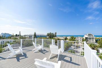 Vacation House for 22 Guests in Sarasota Beach, Siesta Key, Picture 3