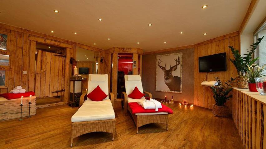 Ferienwohnung für 4 Personen, mit Terrasse und Sauna sowie Garten in Bolsterlang