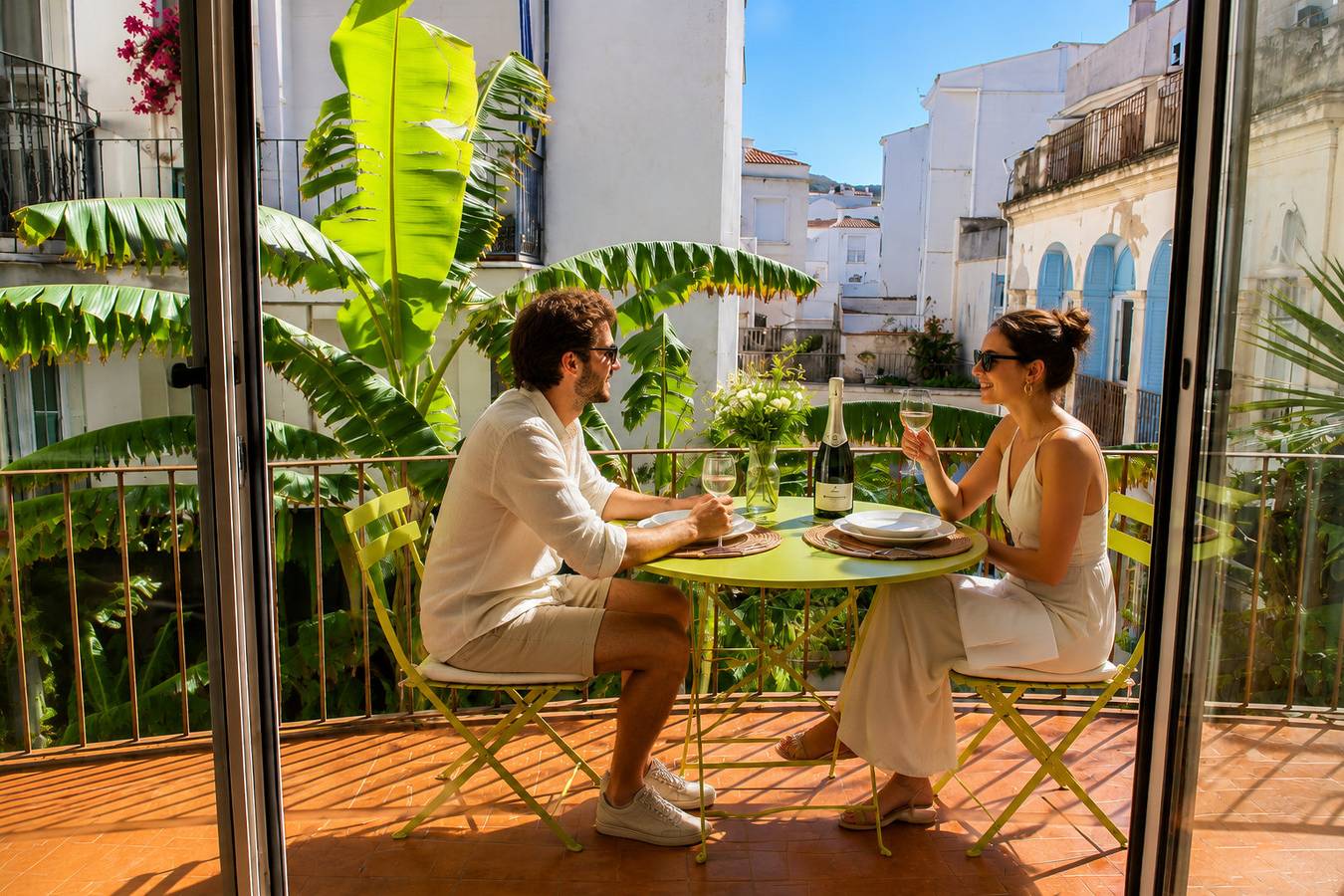 Apartamento entero, Apartamento de vacaciones para 4 personas con balcón in Platja de Sant Sebastià (Sitges), Sitges