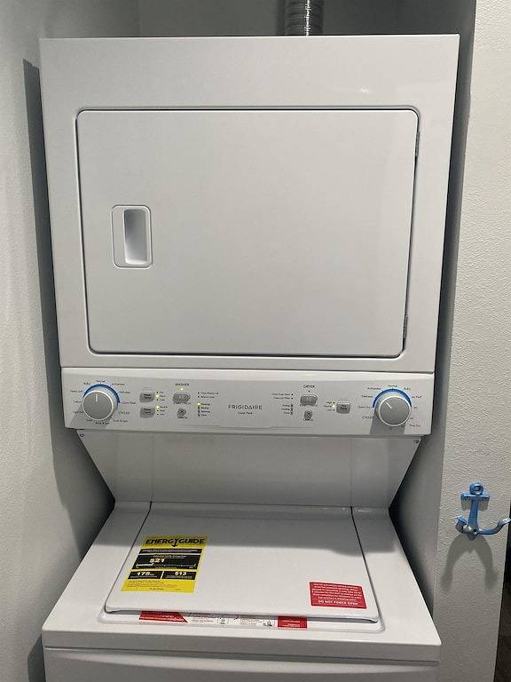 Ferienwohnung für 5 Personen, mit Balkon und Pool - 1